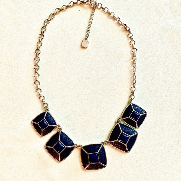 NWOT NECKLACE - Picture 1 of 4